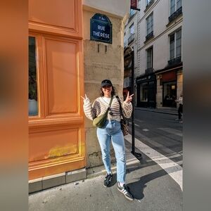 Meet your Posher, Reese